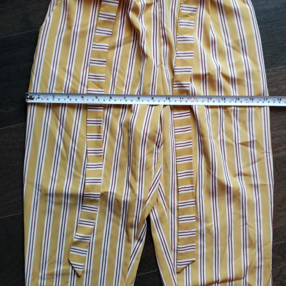 Capris - Picture 6 of 8